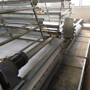 PP带蛋鸡清粪机